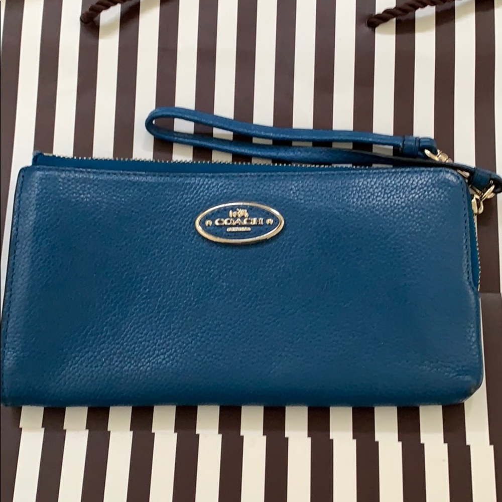 COACH Pebble Wristlet / Wallet in Blue